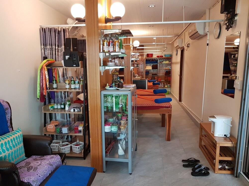 Welcome Inn Hotel Karon Beach