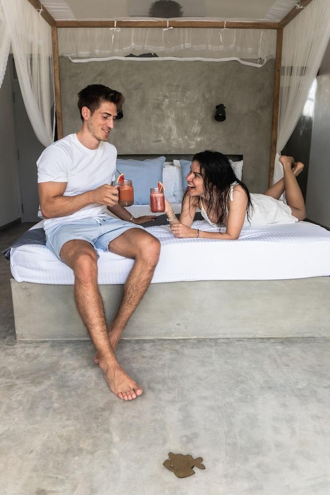 Cool Vibes Beach House