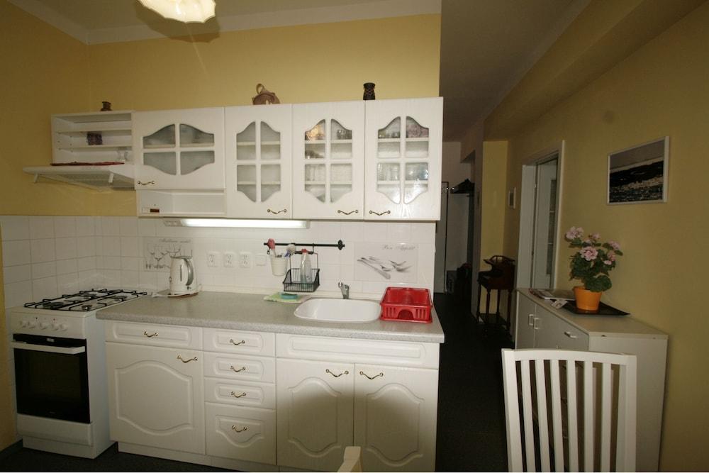 Apartment No. 7 Horova 8