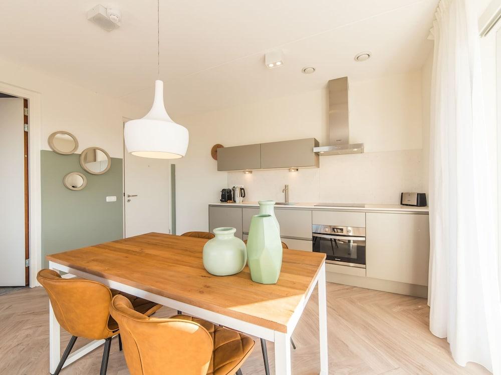 Luxurious, Spacious Suite Near Maastricht