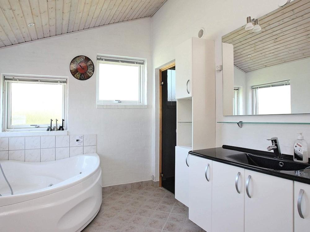 8 Person Holiday Home in Hjorring-by Traum