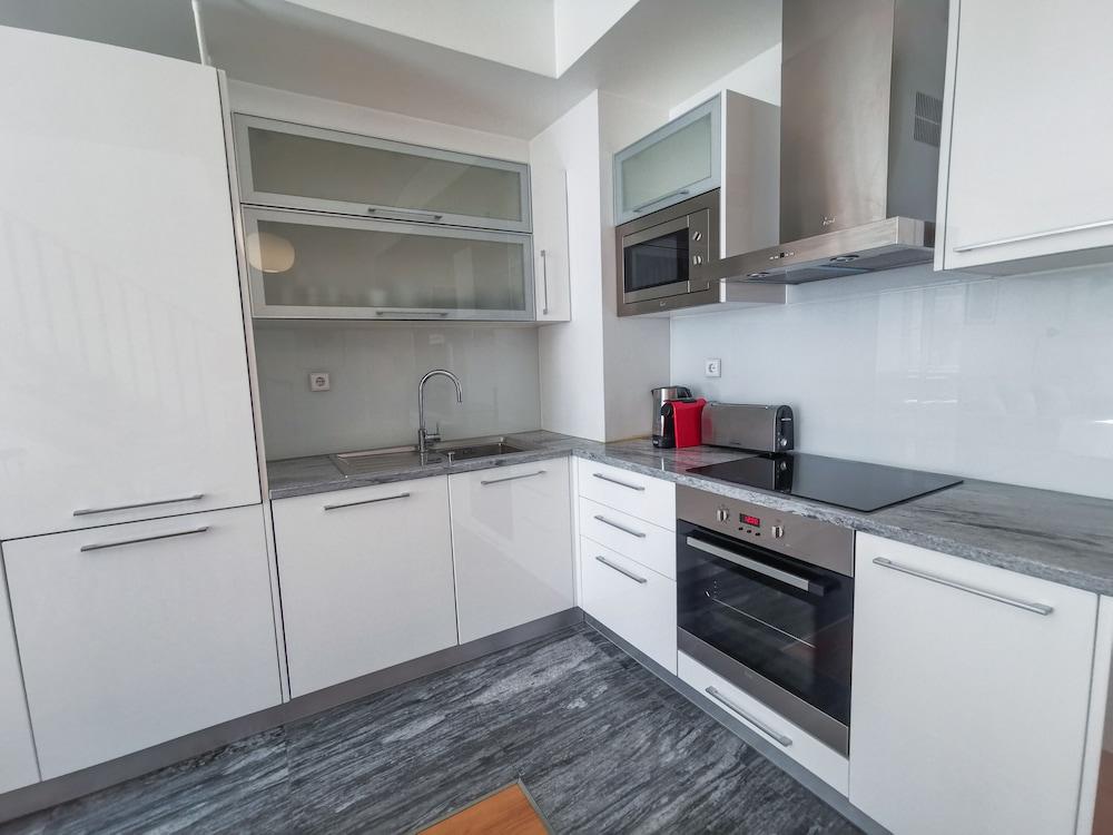 Fanqueiros Apartment