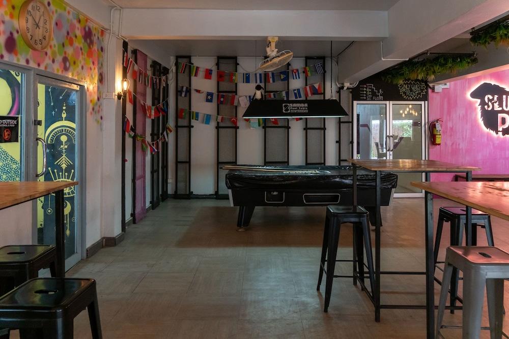 Slumber Party Hostel Krabi Beach