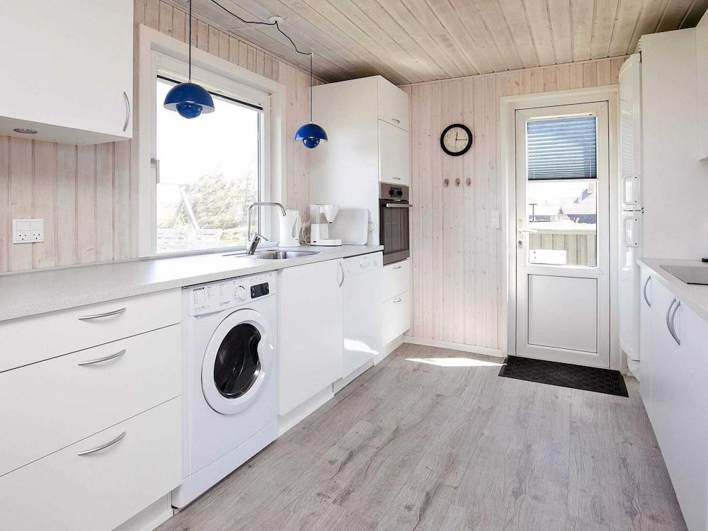 6 Person Holiday Home in Ringkobing