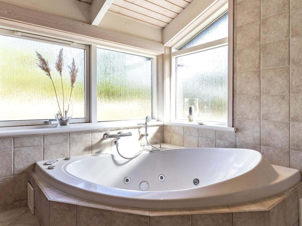 Lakefront Retreat - By Traum Ferienwohnungen