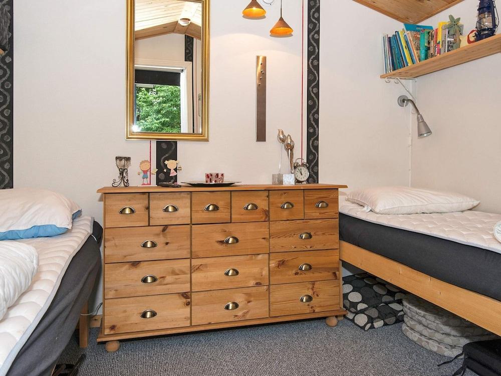 6 Person Holiday Home in Farvang-by Traum