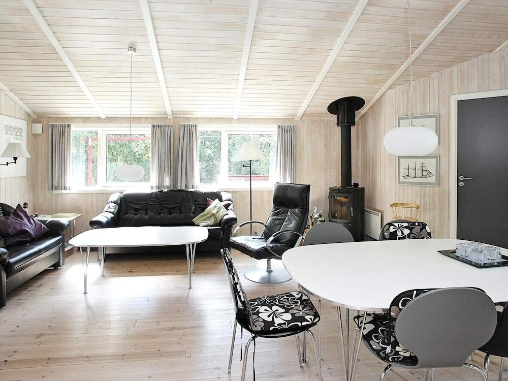 6 Person Holiday Home in Albaek-by Traum