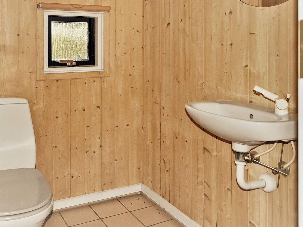 8 Person Holiday Home in Vaeggerlose-by Traum