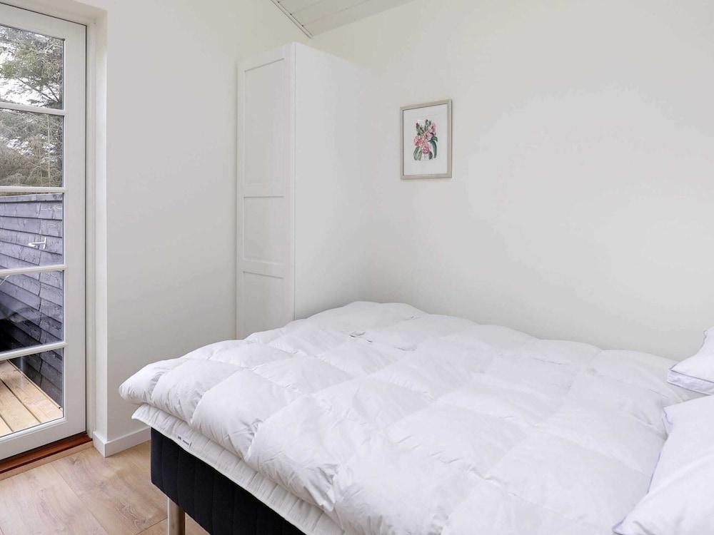 6 Person Holiday Home in Blokhus-by Traum