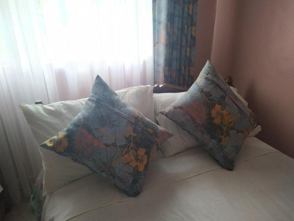 The Rhine Guest House-Eldoret