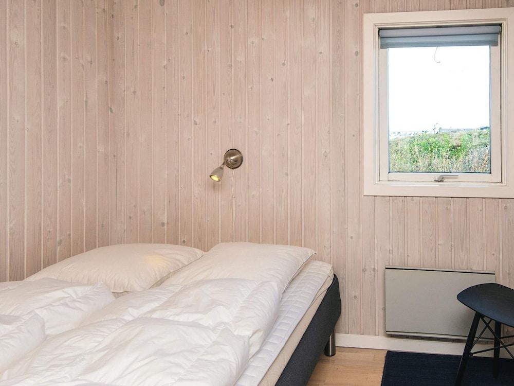 6 Person Holiday Home in Hjorring