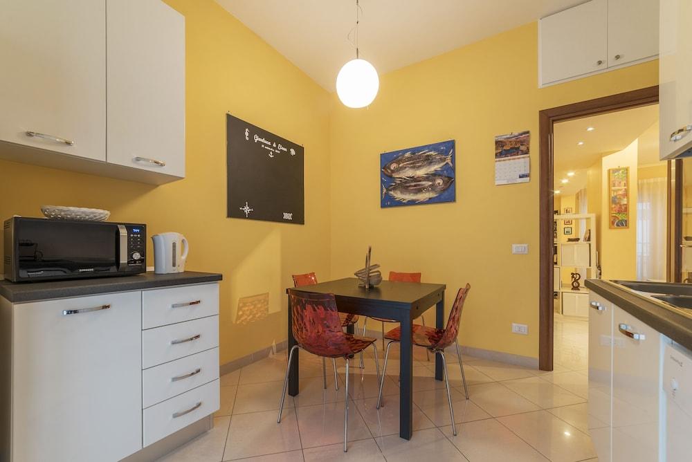 Lovely Flat Marconi District