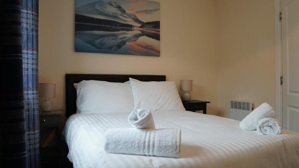 Broad Gauge Apartments