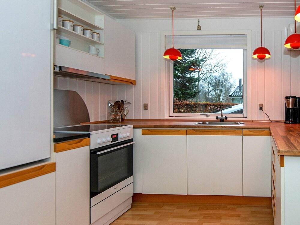 Lovely Holiday Home in Allingabro With Terrace