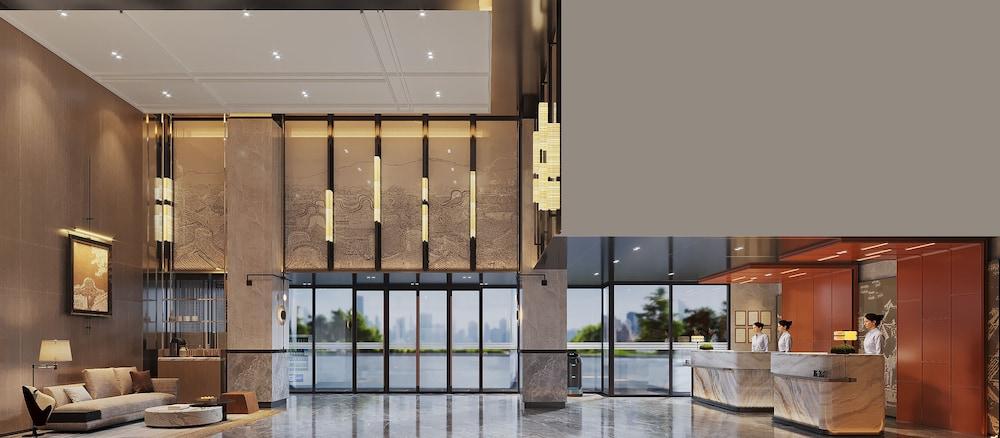 Five Rams City Hotel