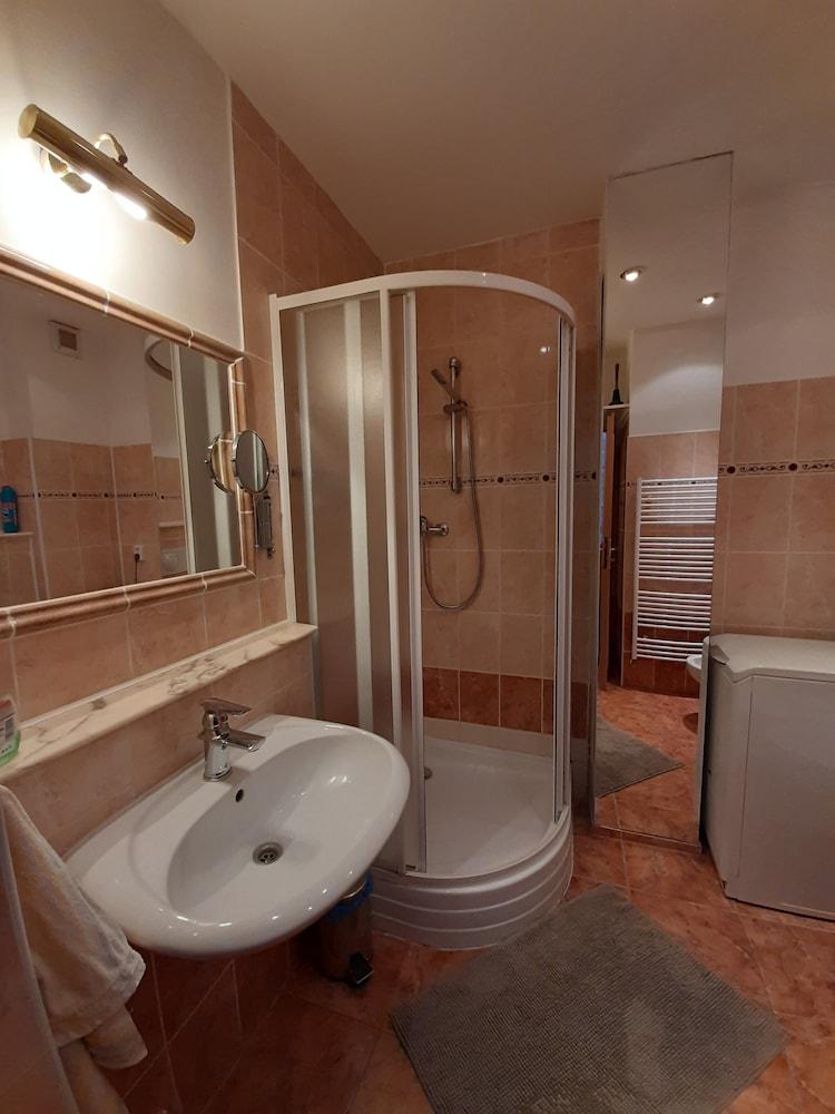 Apartment No. 2 Tržiště 29