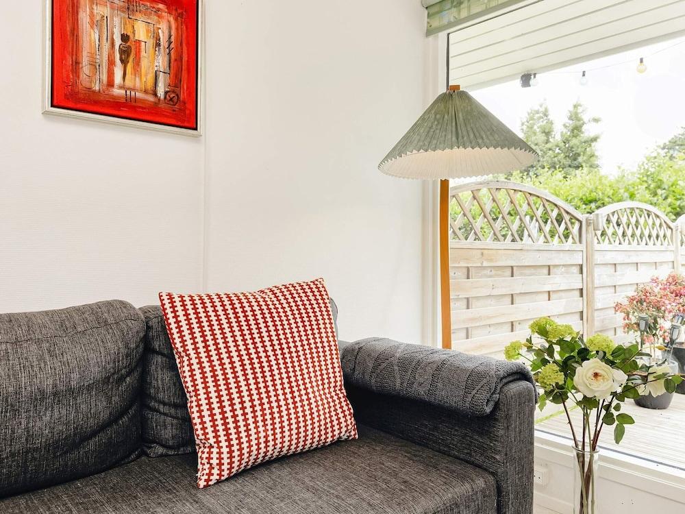 6 Person Holiday Home in Rodby