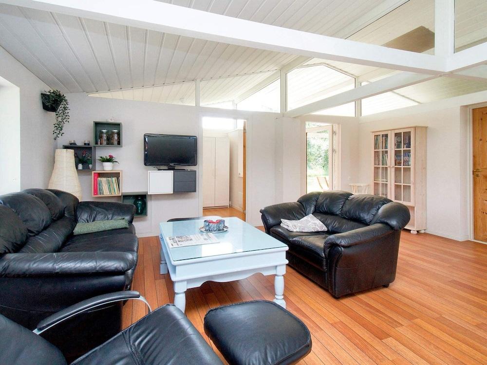 Tranquil Retreat at Overby Lyng-by Traum