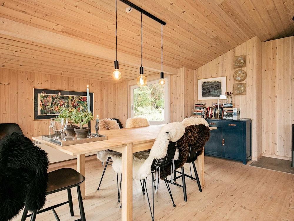 Seaside Serenity in Lyngsay-by Traum