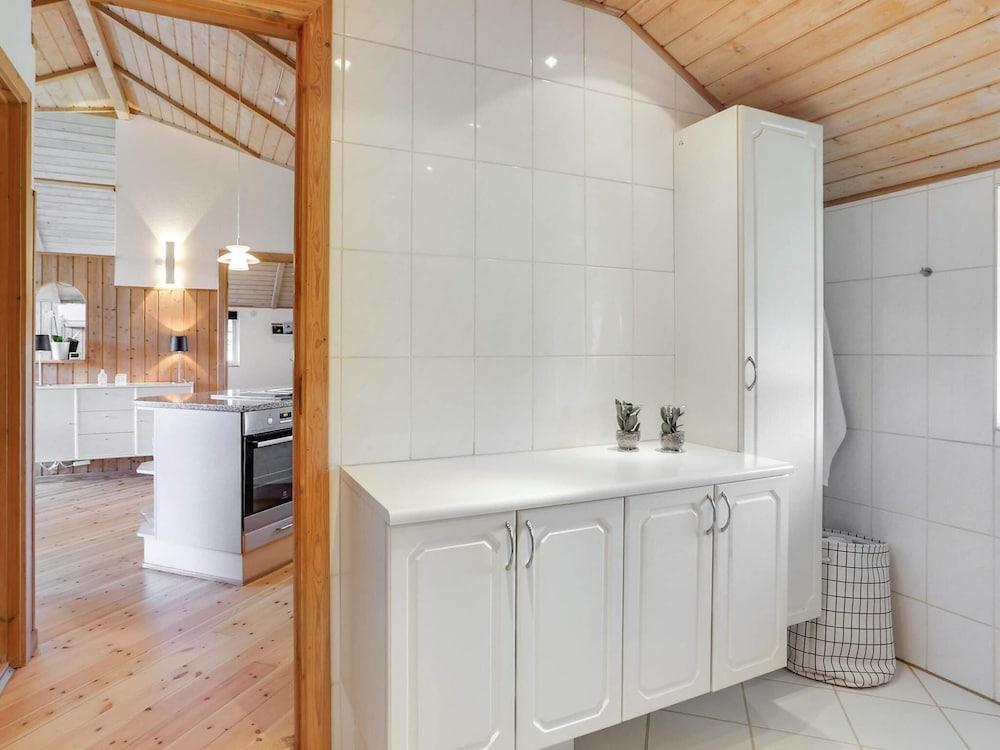 Holiday Home in VÃ¦ggerlÃ¸se