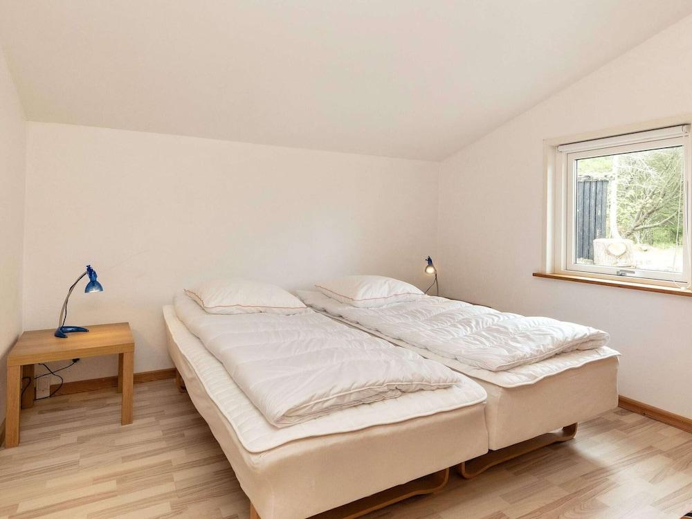 8 Person Holiday Home in Albaek