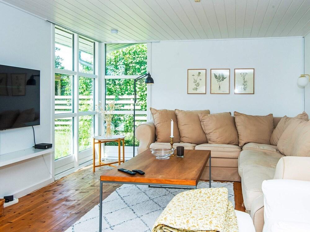 Elegant Holiday Home in Grena With Terrace