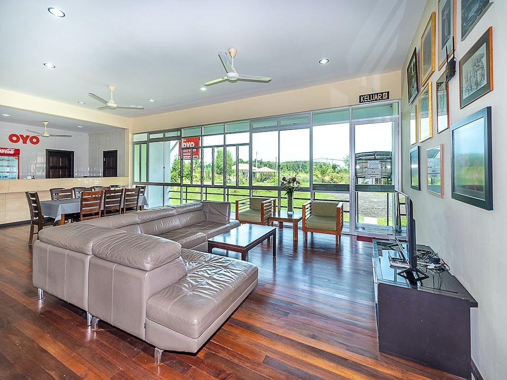 Hotel O Eagle Wood Garden