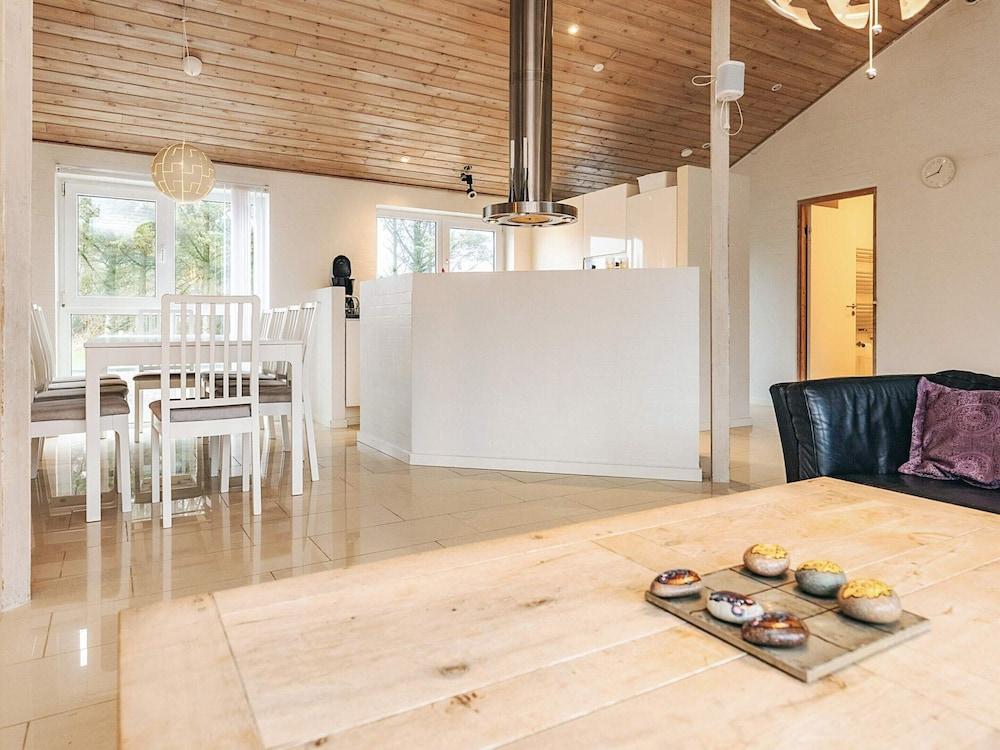 10 Person Holiday Home in Hjorring