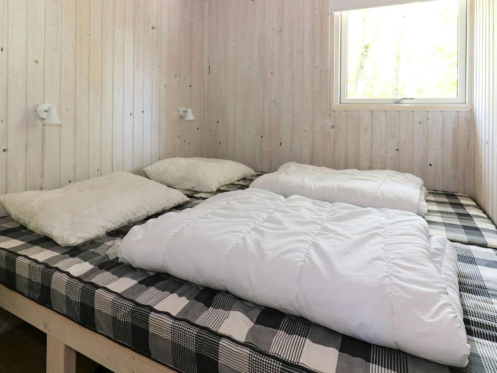 6 Person Holiday Home in Hadsund