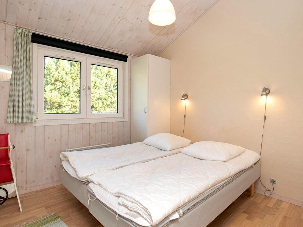 8 Person Holiday Home in Saeby-by Traum