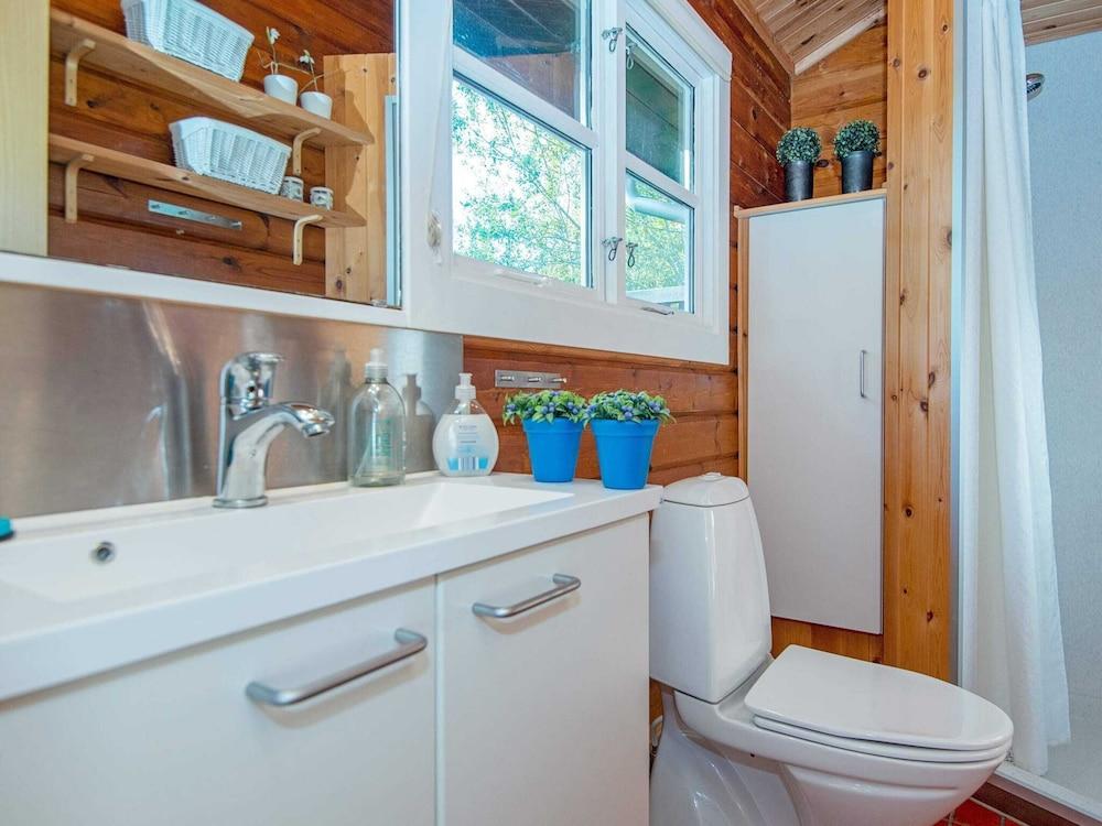 6 Person Holiday Home in Allingabro