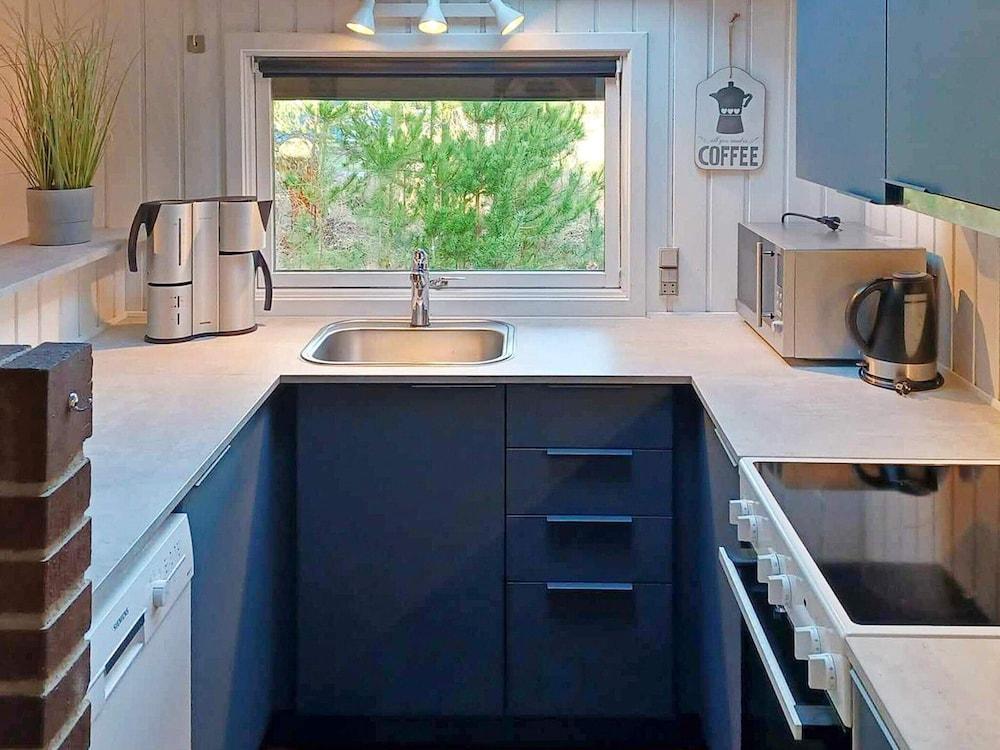 Fascinating Holiday Home in Norre Nebel near Sea