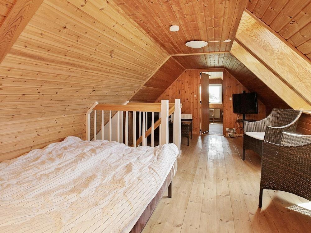 Comfortable Holiday Home in Henne With Terrace