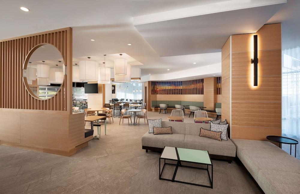 Hyatt Place Tempe / Phoenix / University