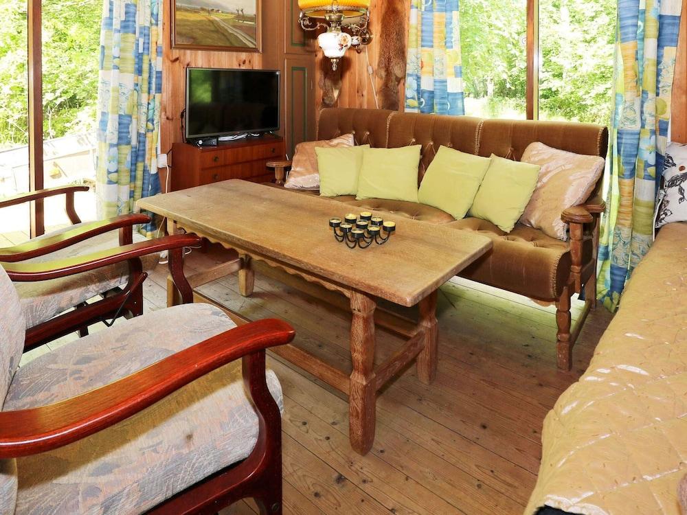 Rustic Holiday Home in Hadsund near Sea