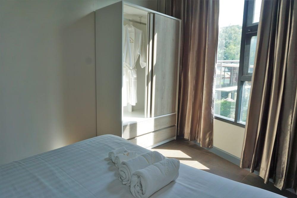 Mountain Green The Boutique