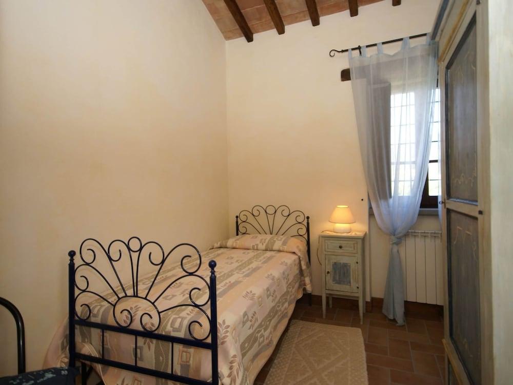 Villa in Umbertide With Private Pool