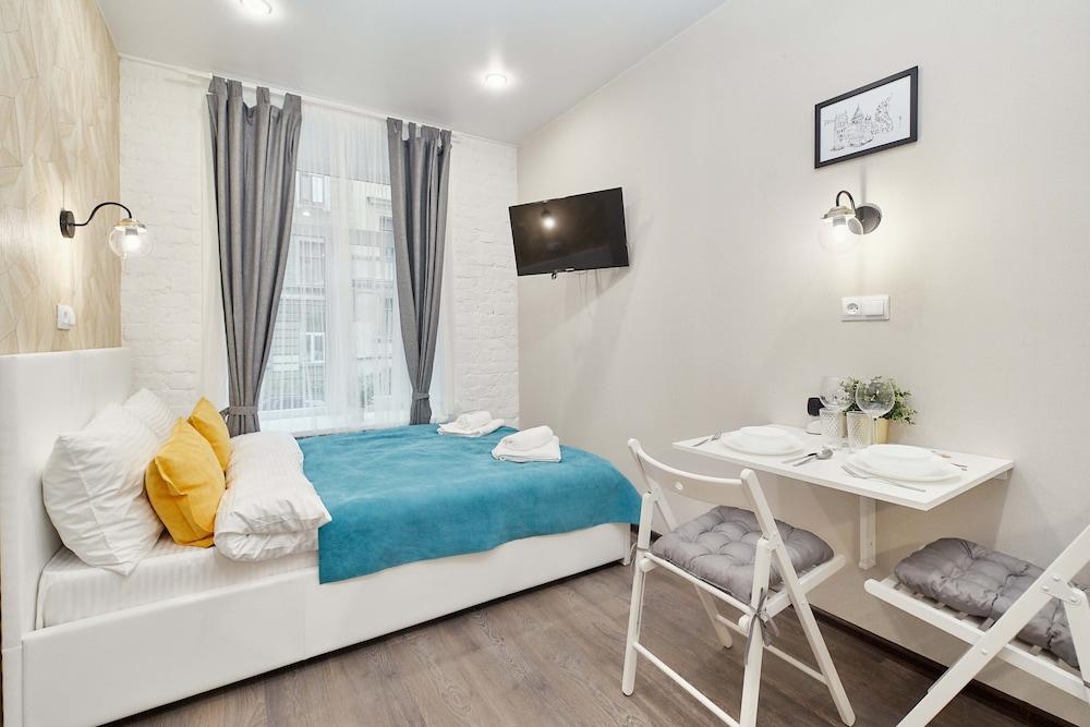 Takeroom Chkalovskaya