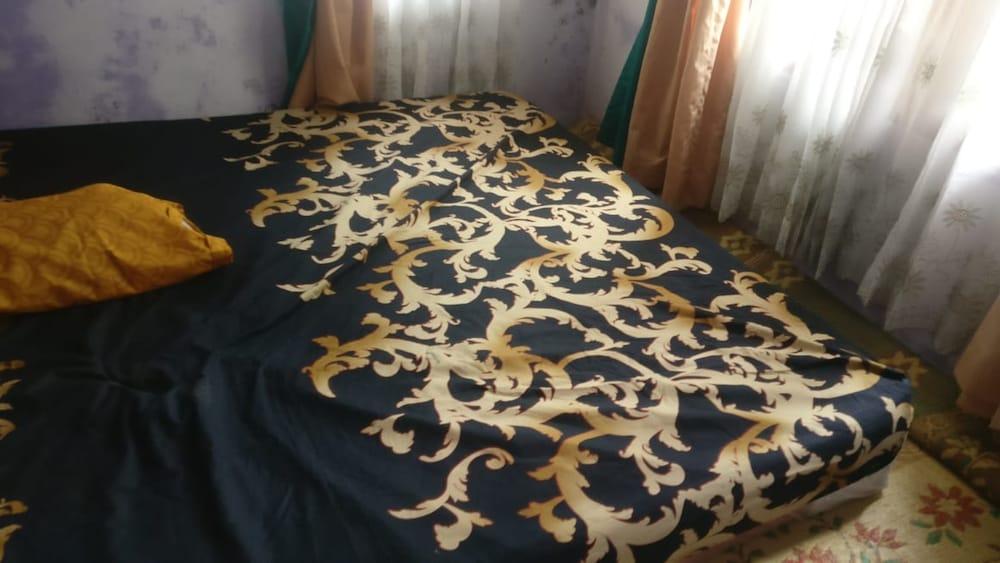 Pringsewu Craft Homestay - Hostel