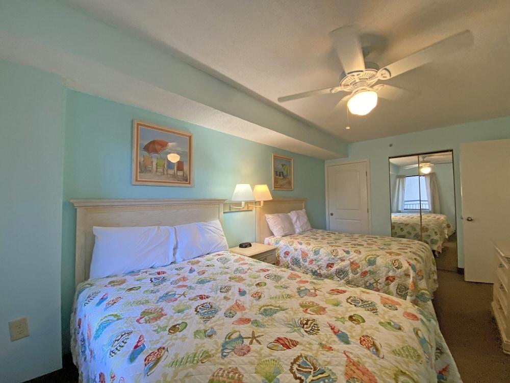 Sand Dunes by Palmetto Vacations