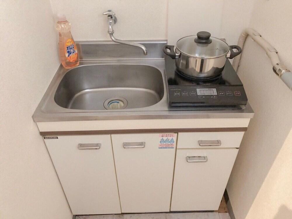 Yoyogi Apartment 2-301