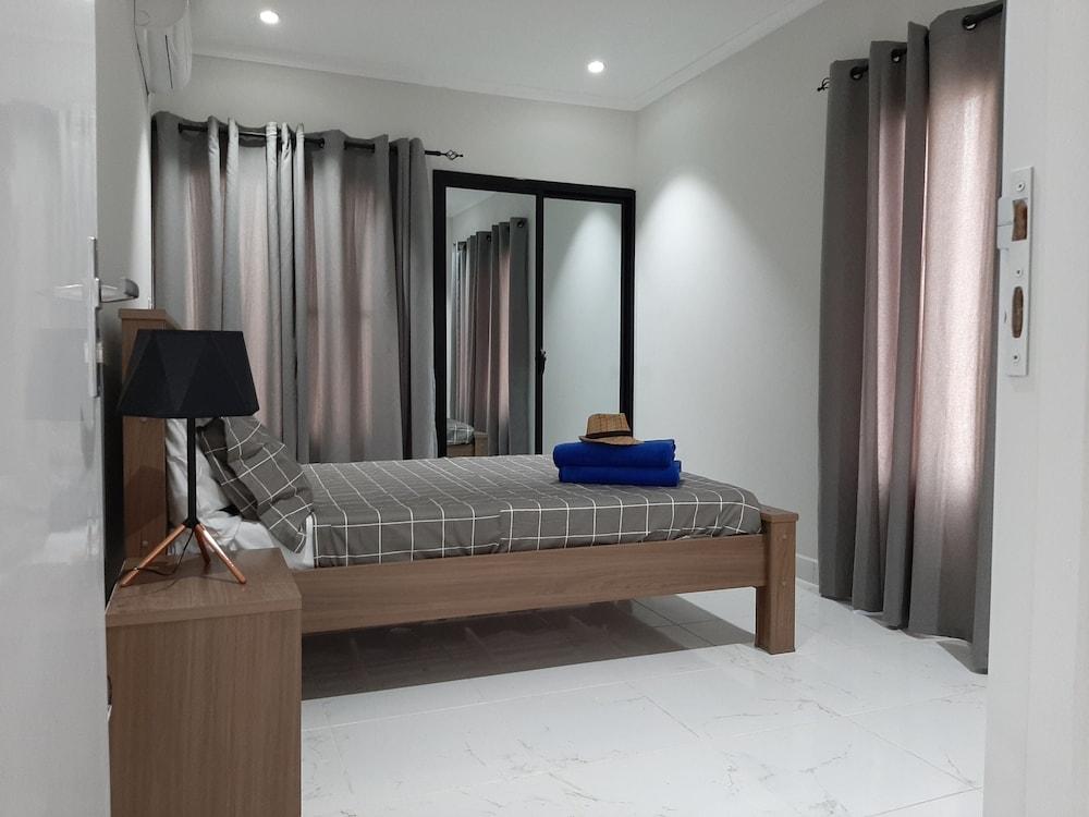 Blue Ocean Apartments  Brufut