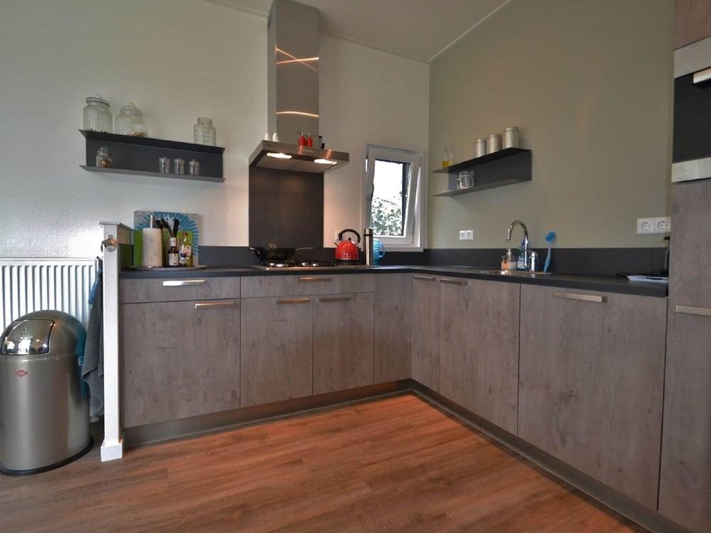 Cottage in Rhenen for 6 Person