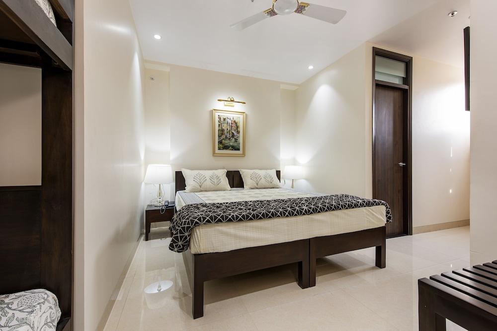 House of Backpackers