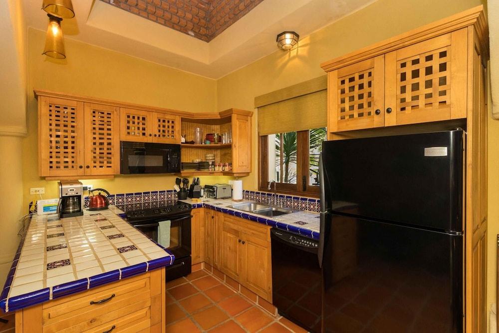 Casa Del Sol by Casago