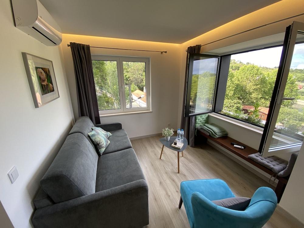 Olhos d' Água Alojamento Local