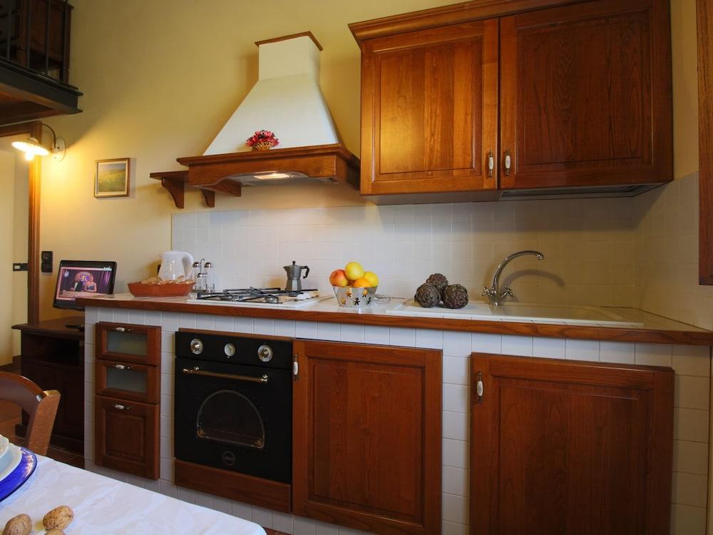 Farmhouse With Pool in Montepulciano