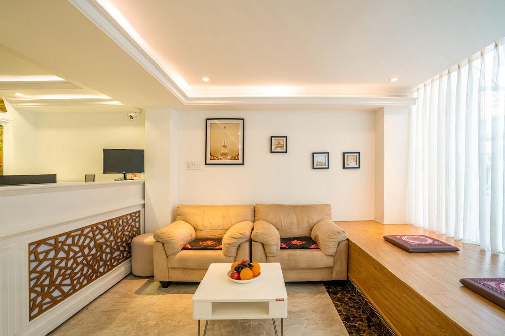 S79 Bamboo Hotel 581 Su Van Hanh Street