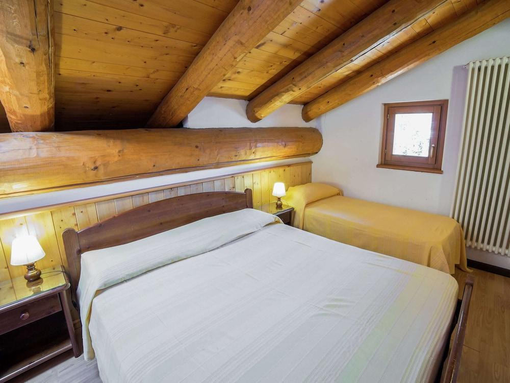 A Cozy Alpine Retreat