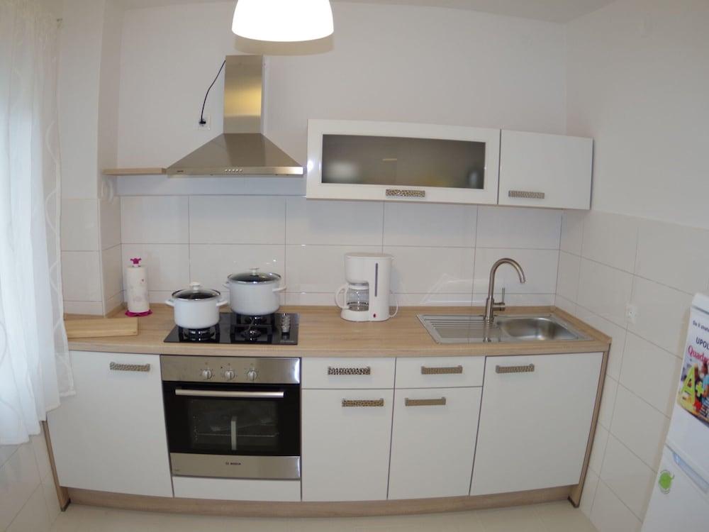 Apartment in Krnica Near Pula Airport
